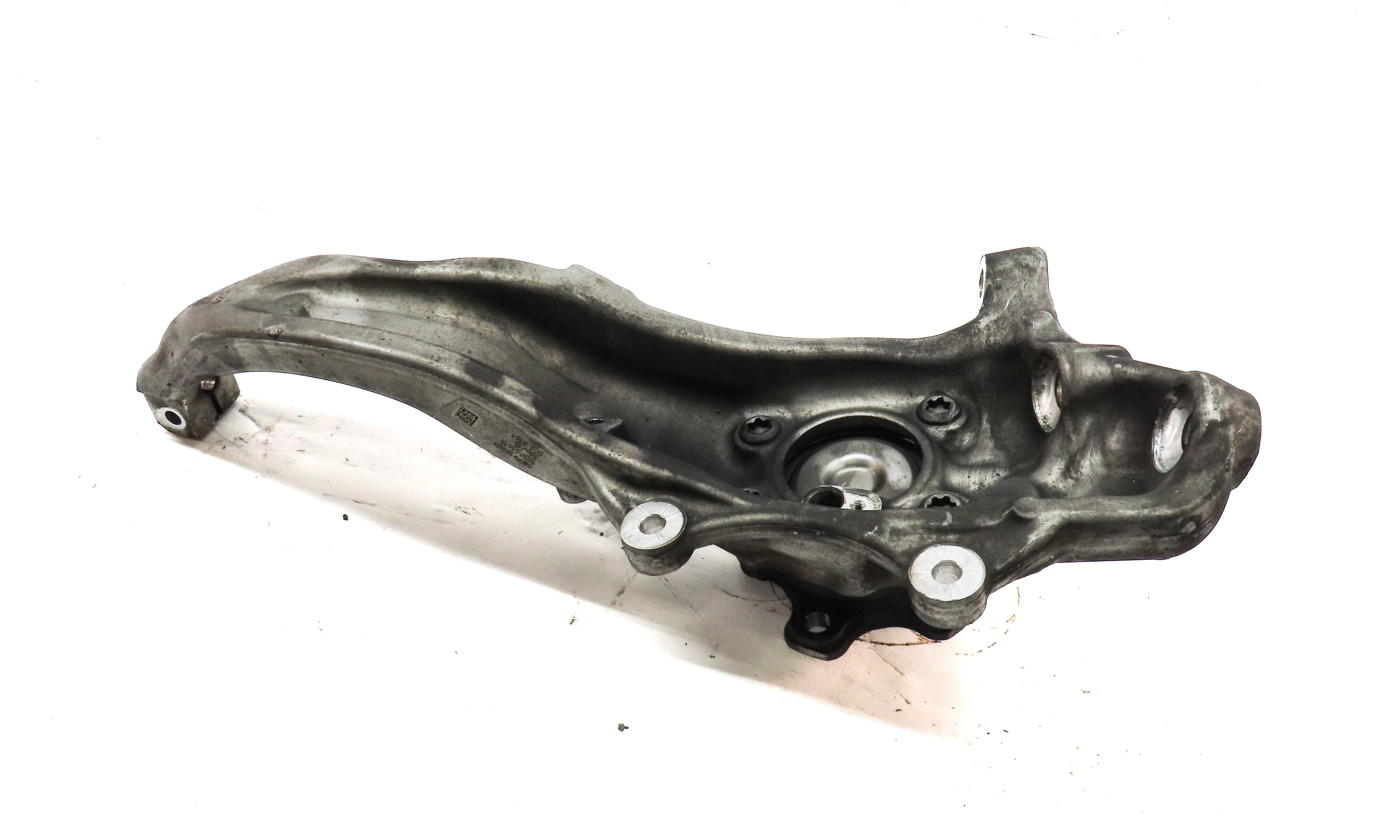 2016-2021 BMW 740i 750i (G11) FRONT LEFT DRIVER SPINDLE KNUCKLE HUB (RWD) — exact item pictured
